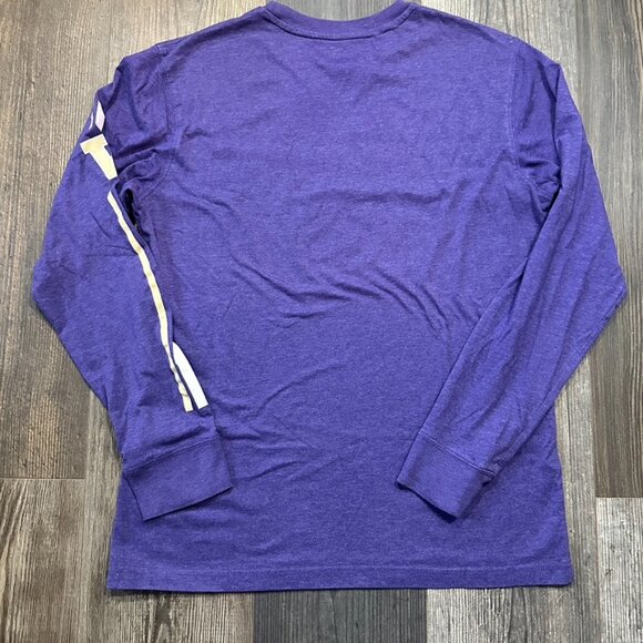 Washington Huskies T-shirt Mens Medium Long Sleeve Purple University Athletic - Picture 2 of 6